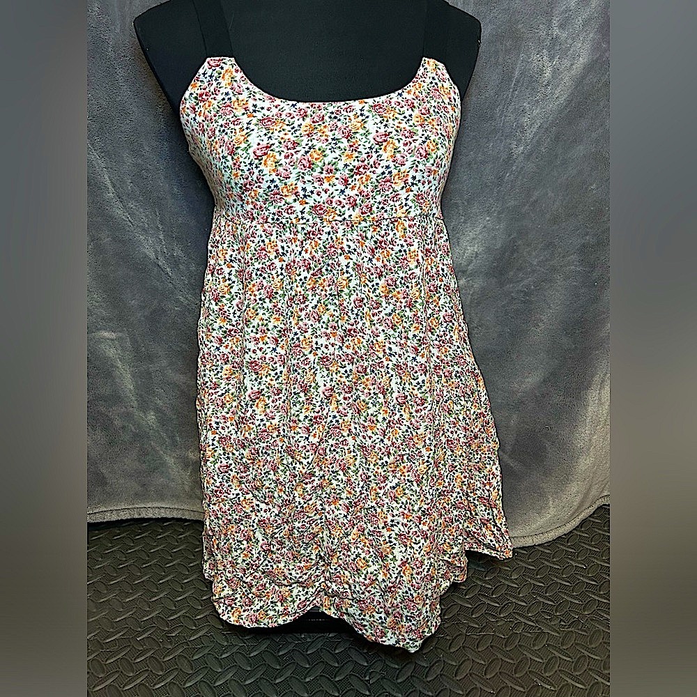 VOLCOM women’s dress